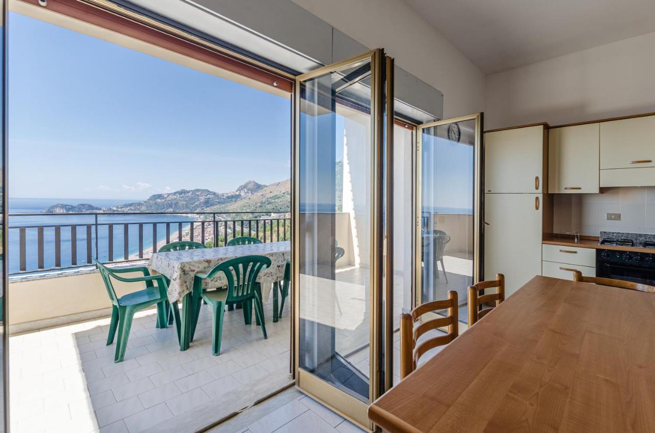 レトイアンニCasa Vacanze Andreanaアパートメント エクステリア 写真